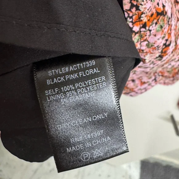 NWT! ASTR the Label Toni Tie Neck Peplum Top - Picture 12 of 12